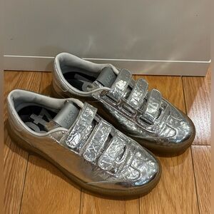 P448 Monza Sneaker Silver Size 36